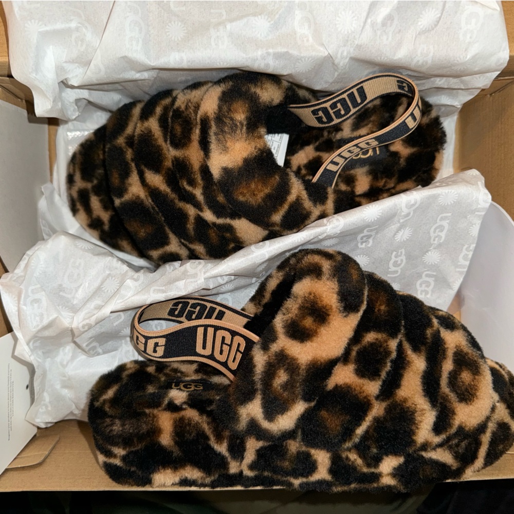 Ugg slides
